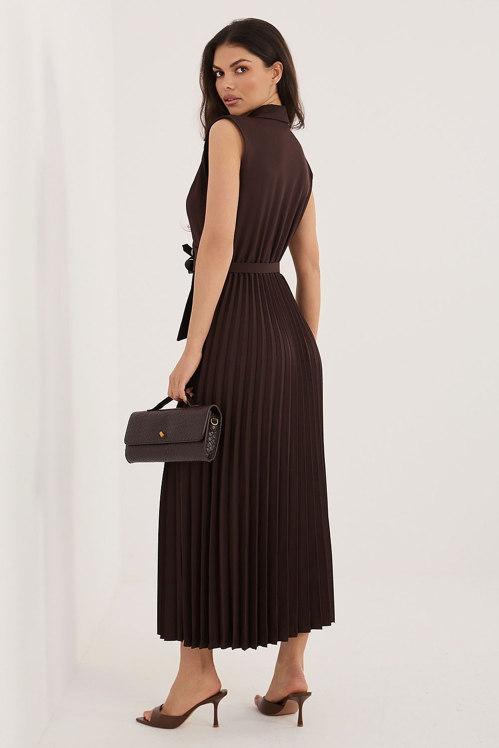 Sora Brown 3