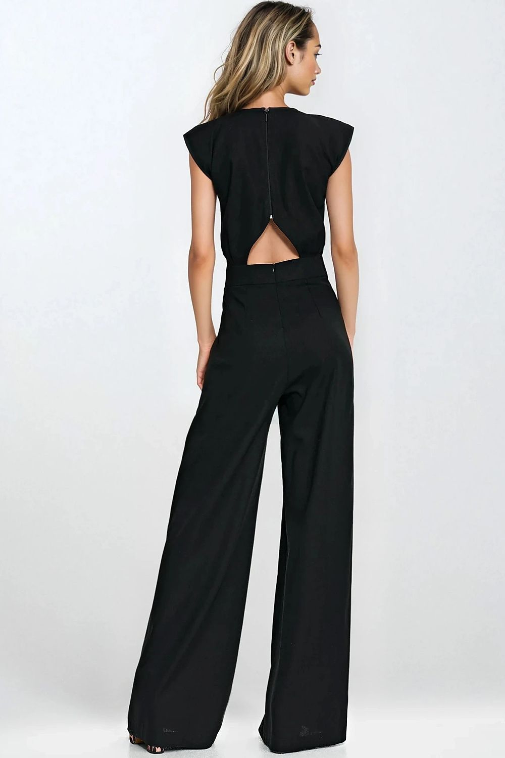 Clarisse Black 3