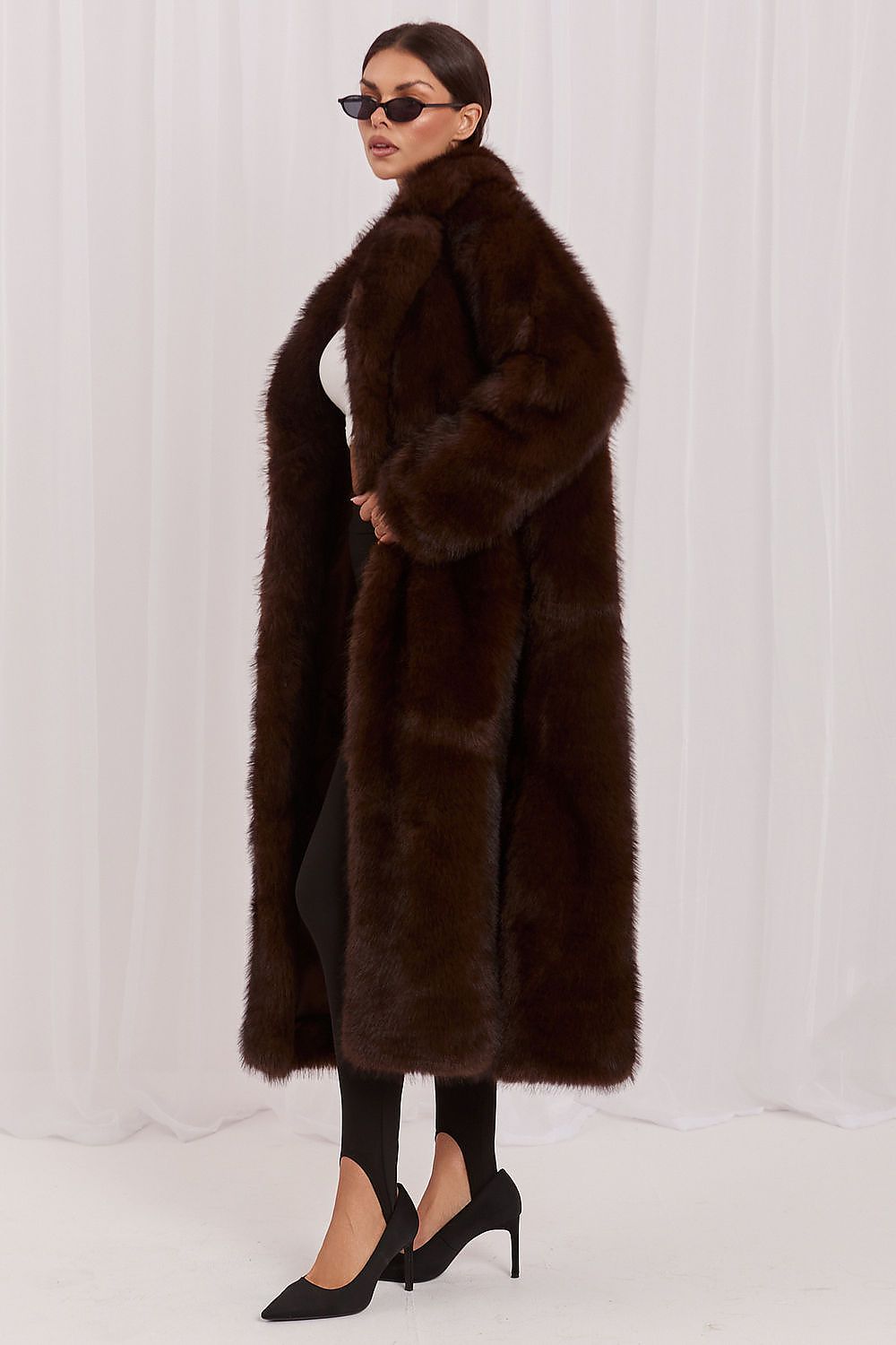 Vivienne Chocolate Brown 3